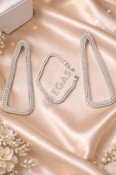 Advertisement - Cover Photo