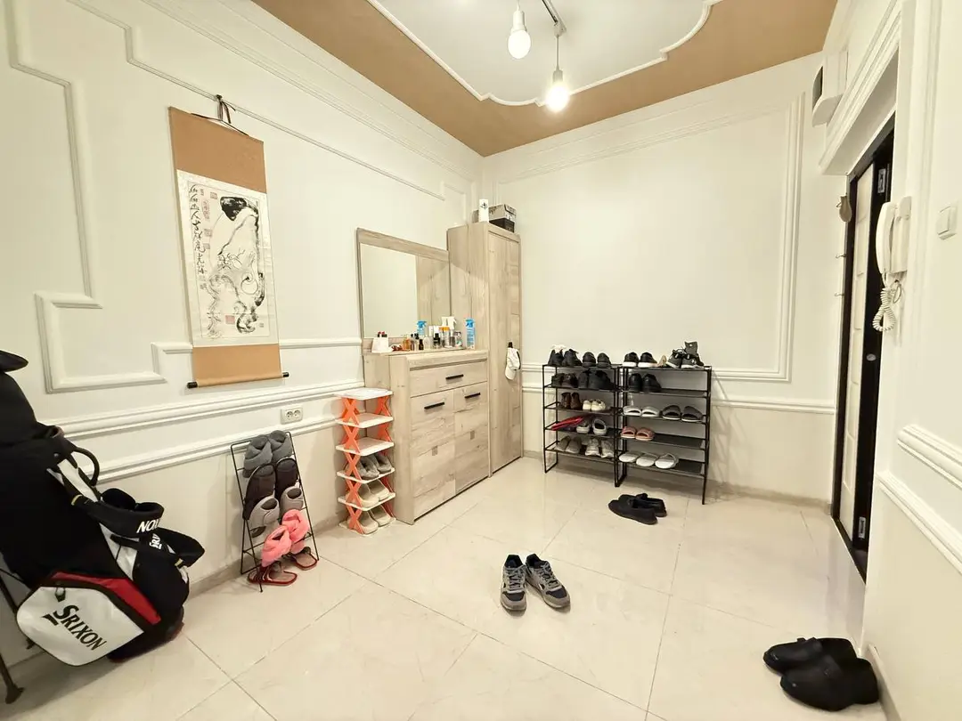4 xonali kvartira, 182 m², Mirzo Ulug'bek — sotiladi · ID:8144 - Cover Photo
