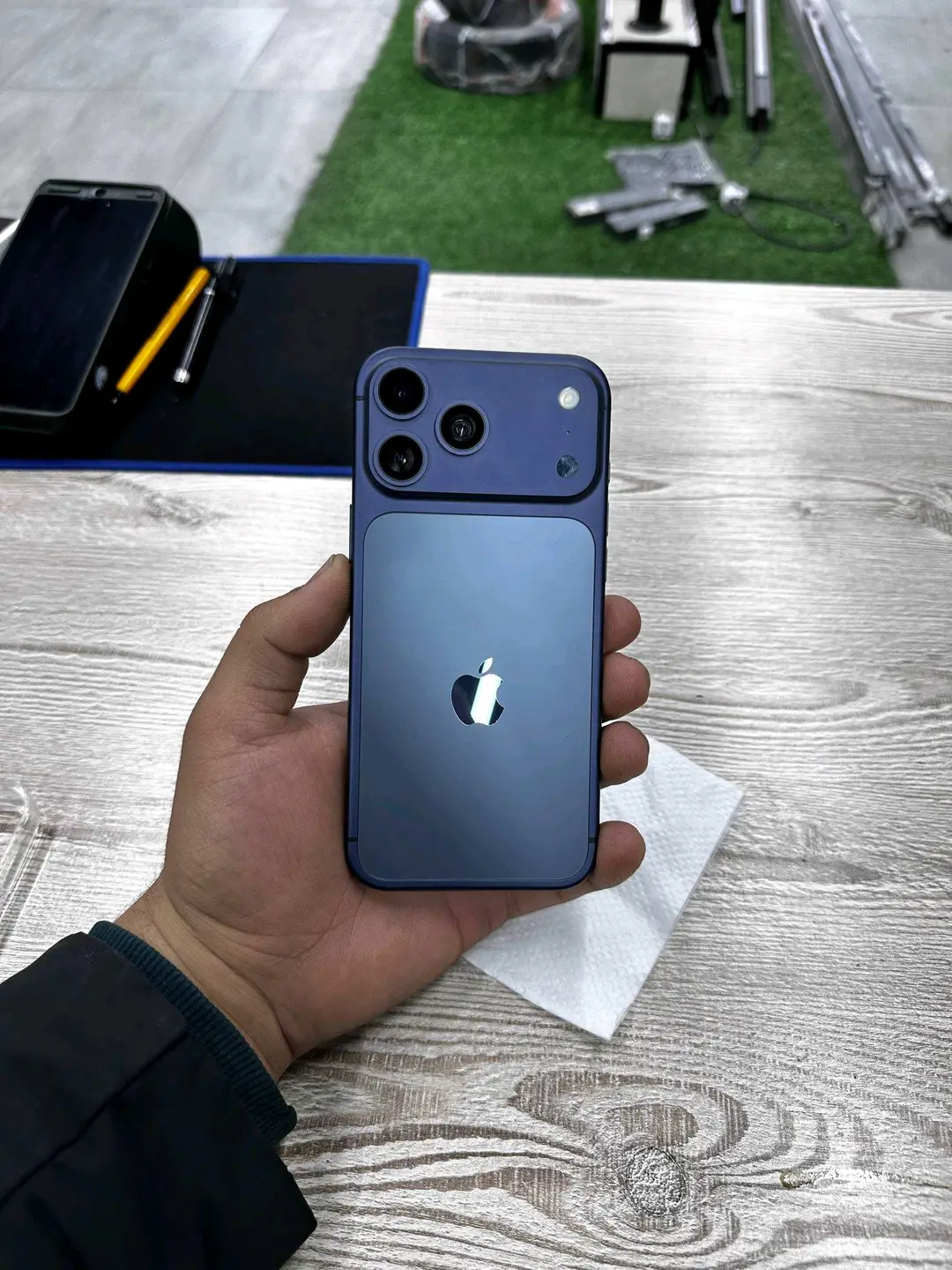 Advertisement - Cover Photo