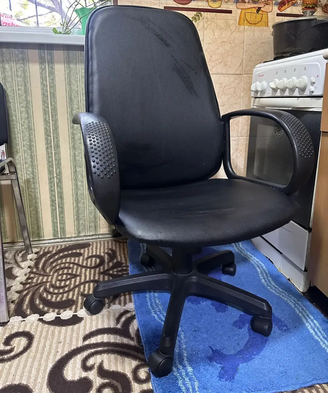 Advertisement - Cover Photo