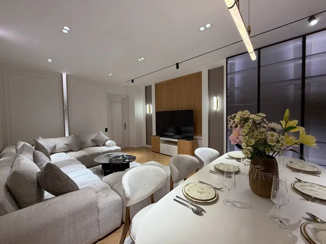 4 xonali kvartira, 135 m², Yakkasaroy — sotiladi · ID:S1066 - Cover Photo