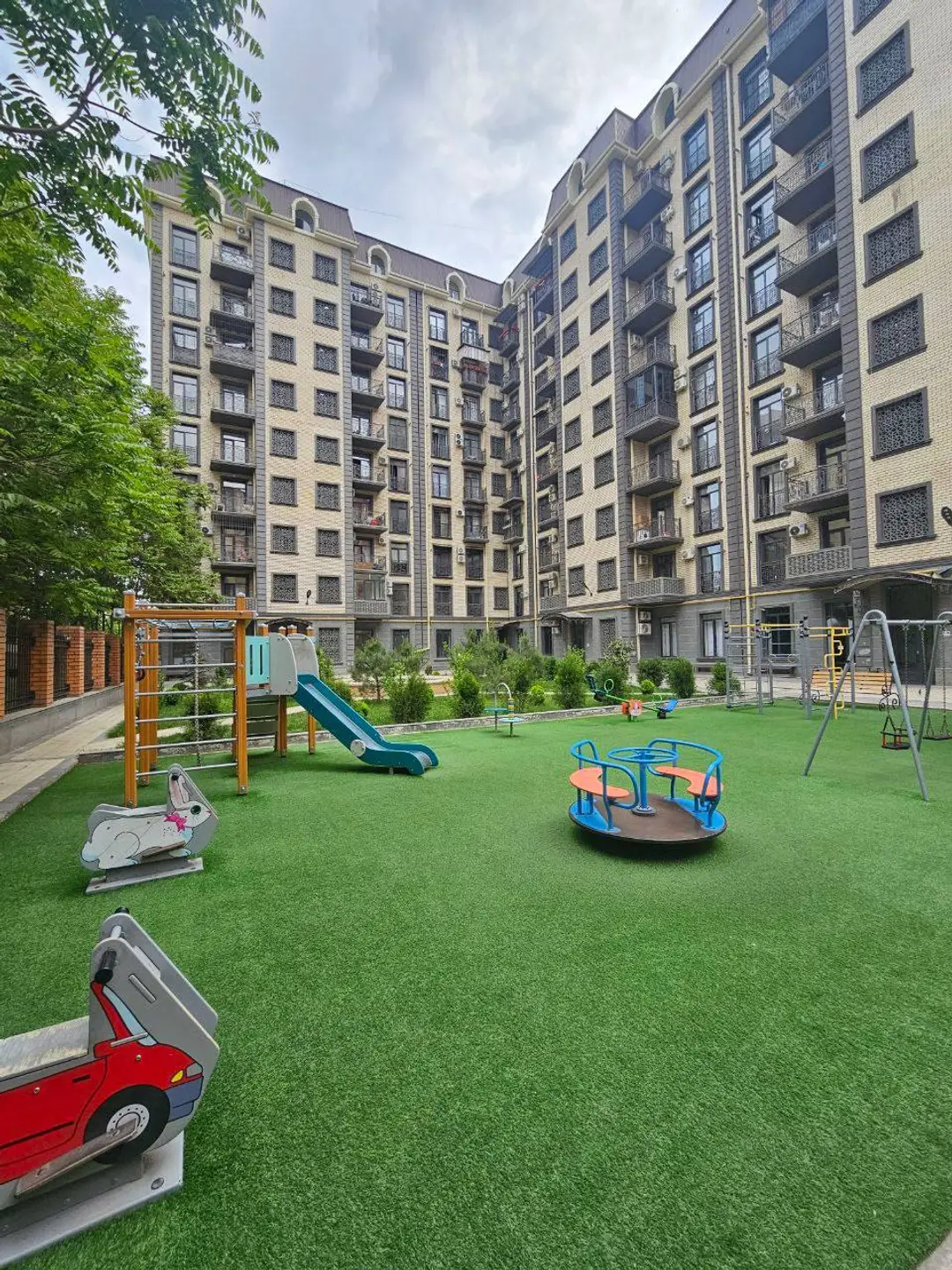 3 xonali kvartira, 70 m², Yakkasaroy — sotiladi · ID:8151 - Cover Photo