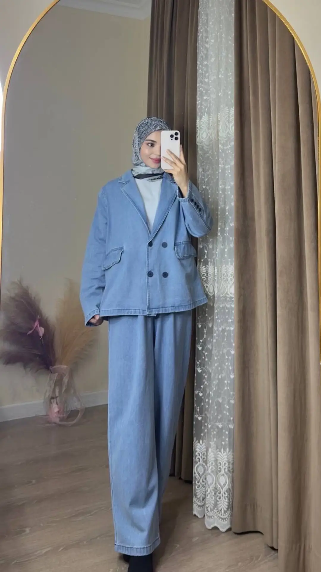 Advertisement - Cover Photo