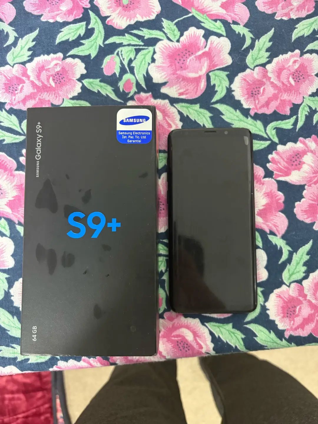 Advertisement - Cover Photo