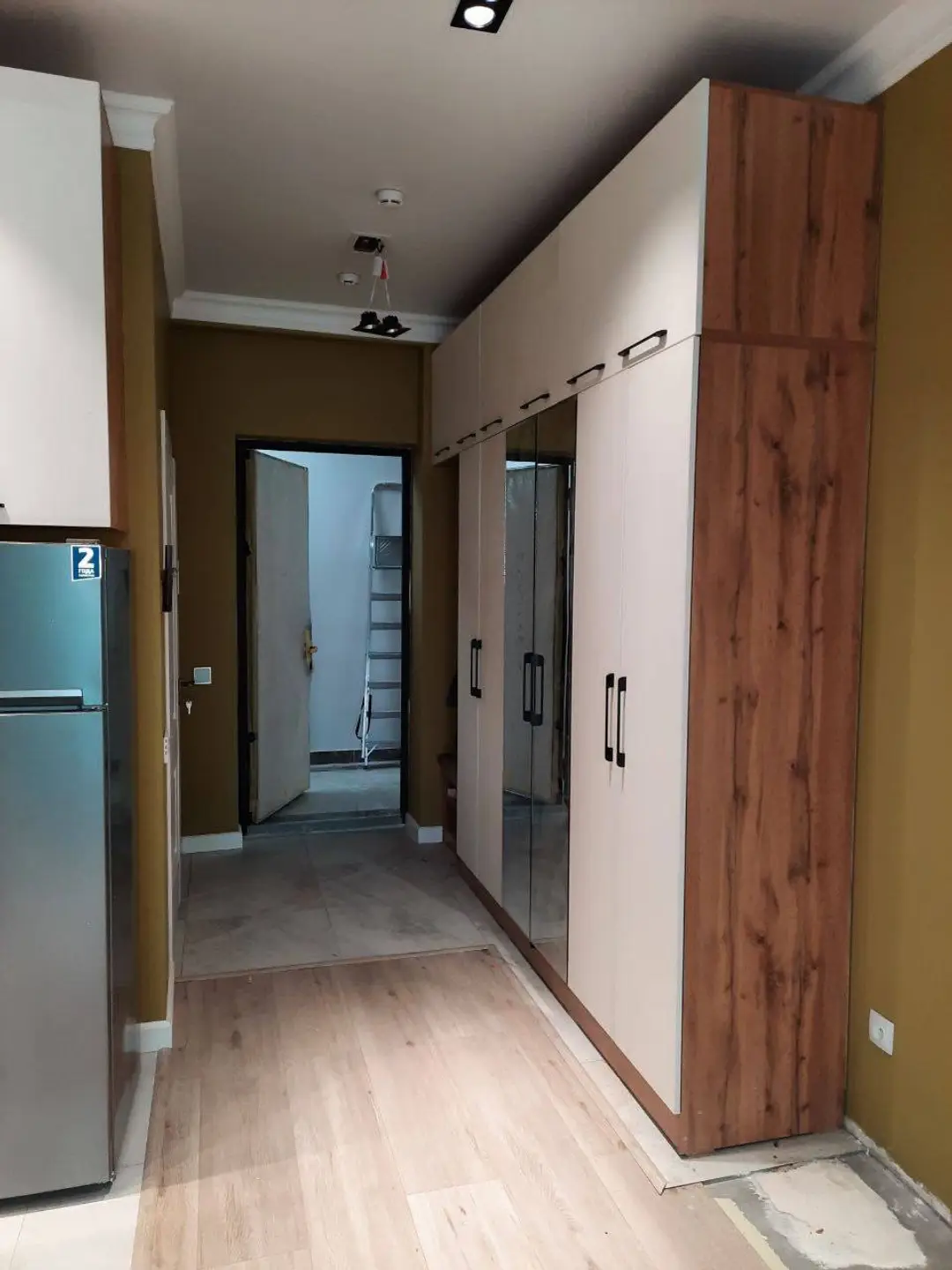 Image 6