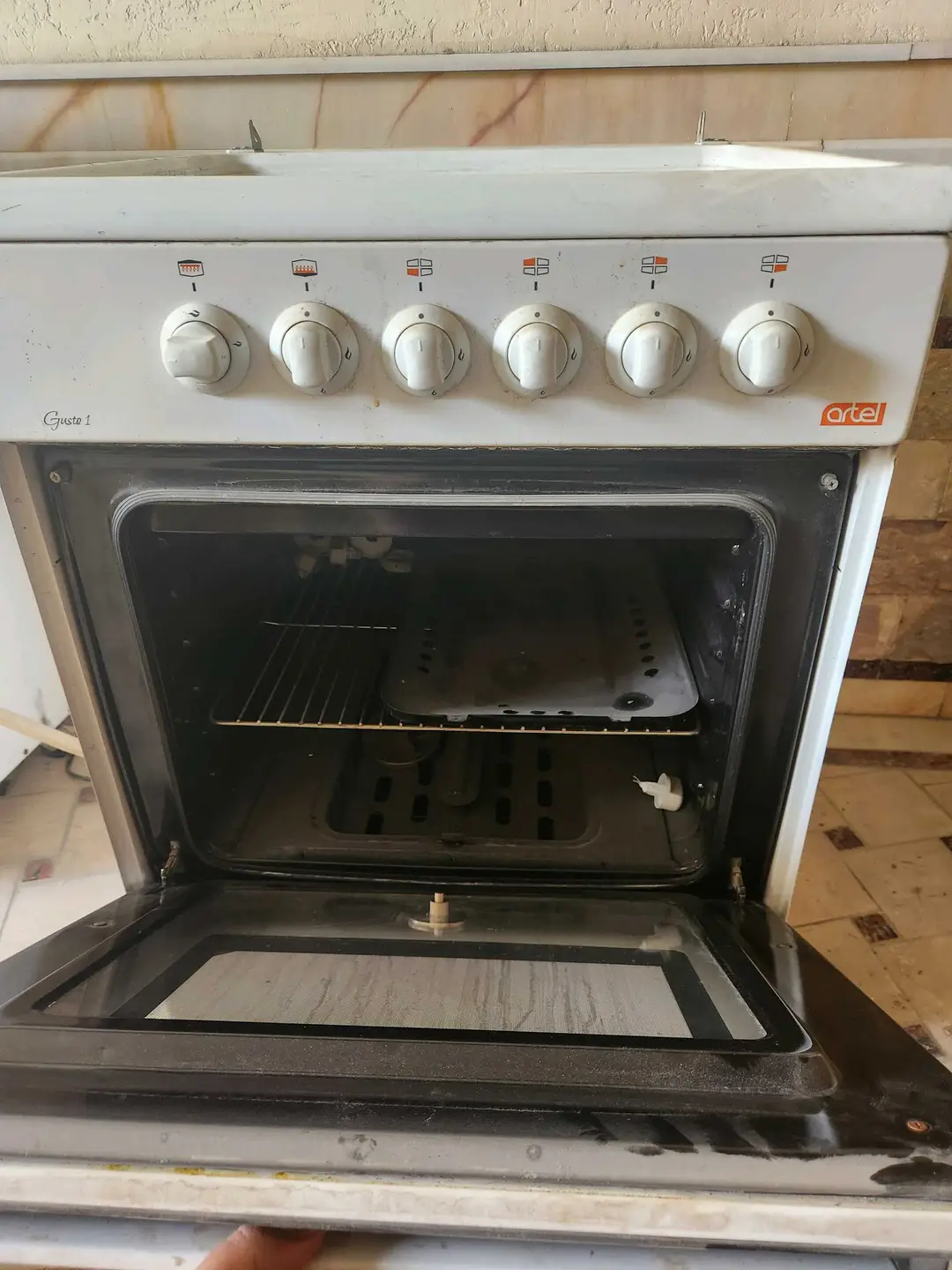 Image 1