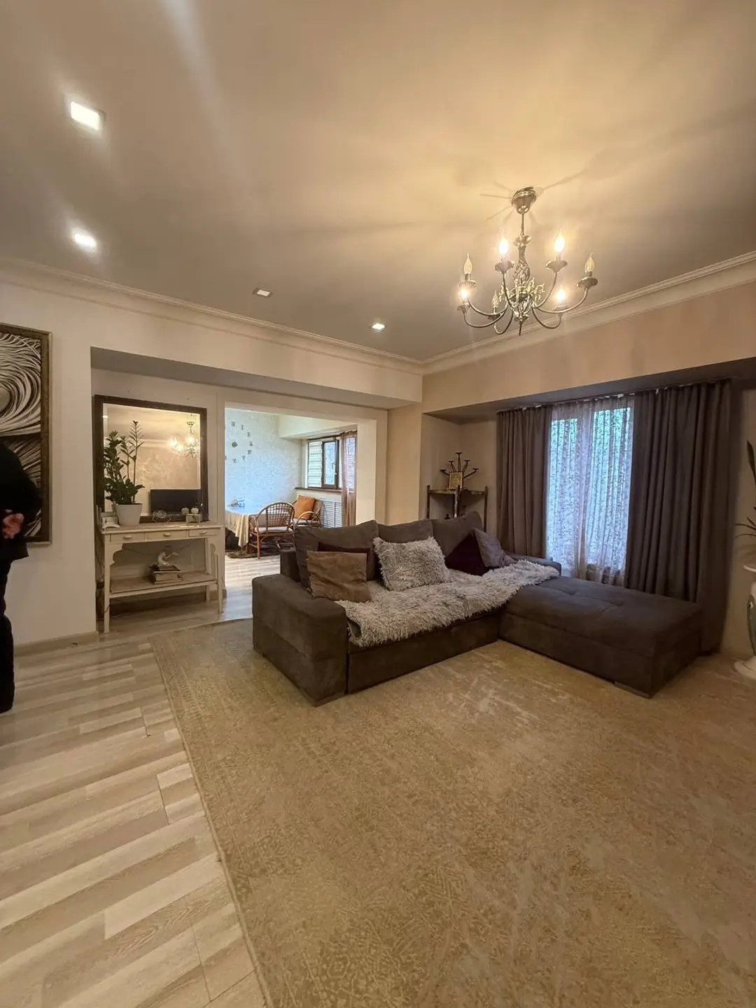 3 xonali kvartira, 104 m², Mirzo Ulug'bek — sotiladi · ID:S1049 - Cover Photo