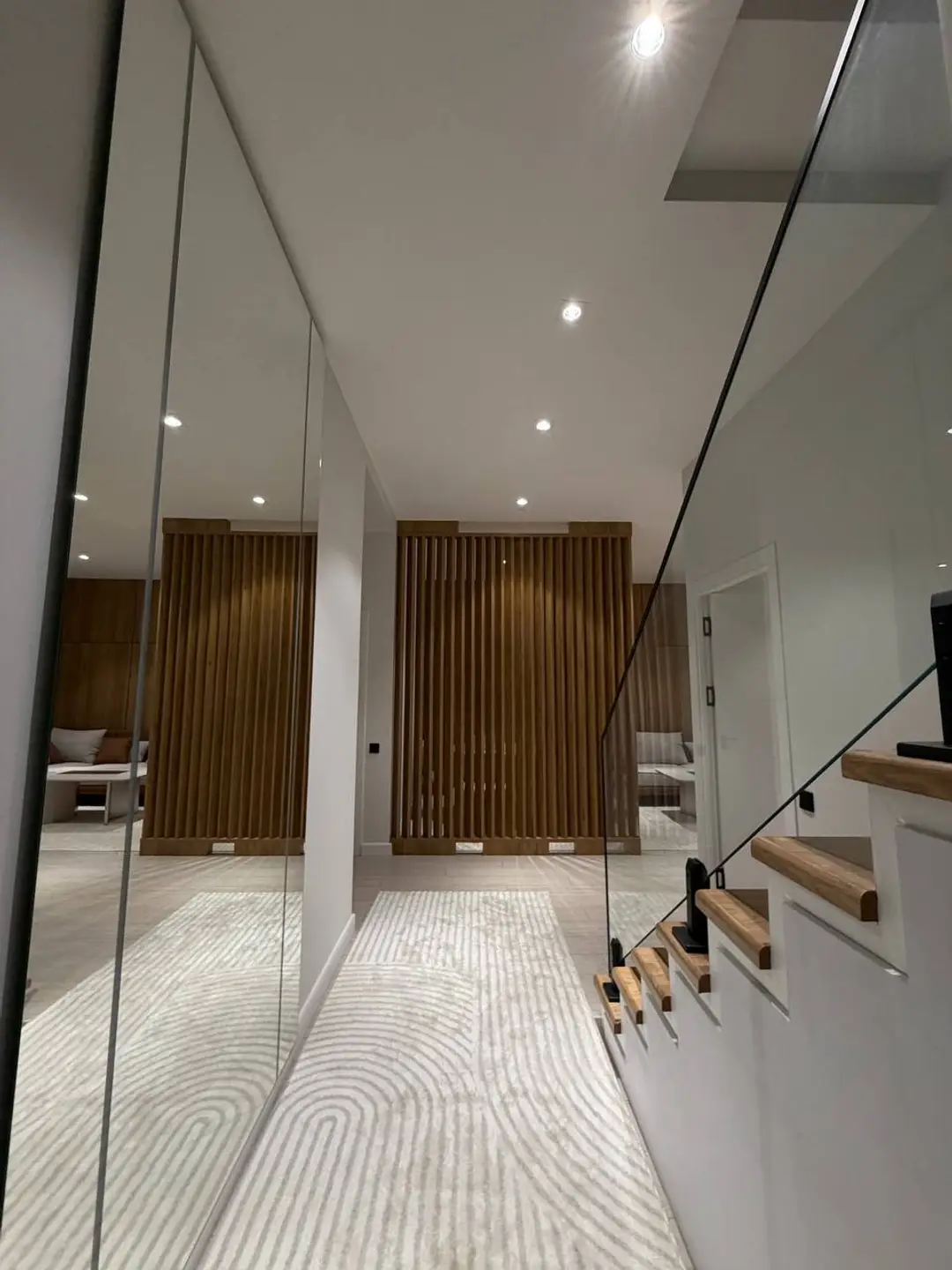 4 xonali kvartira, 104 m², Yunusobod — sotiladi · ID:S1007 - Cover Photo