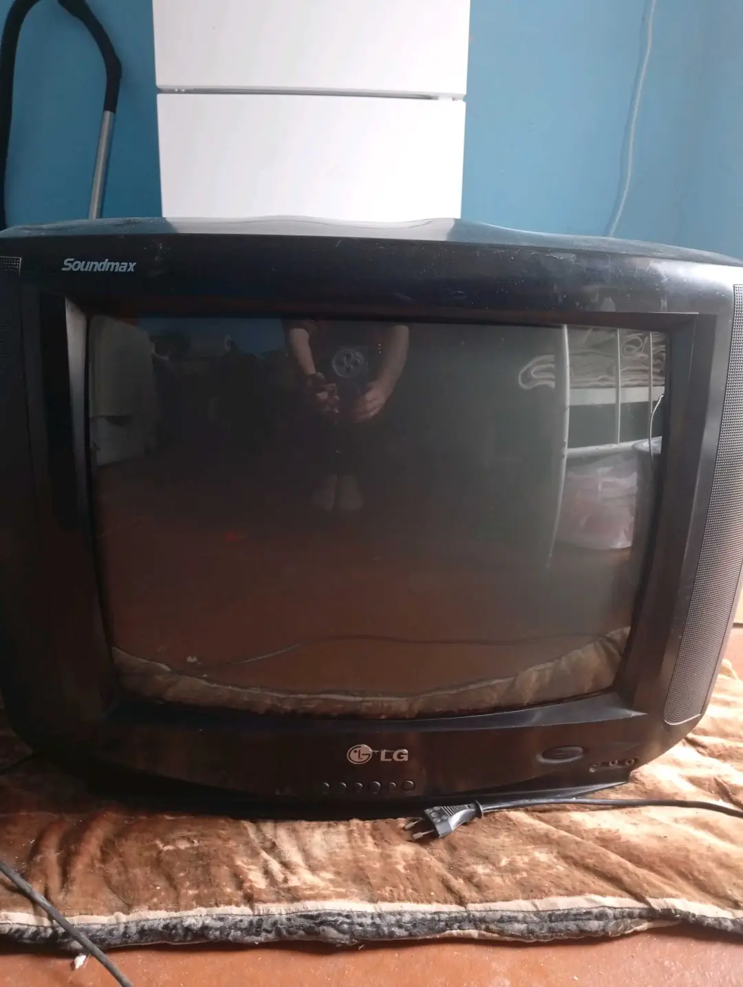 Advertisement - Cover Photo