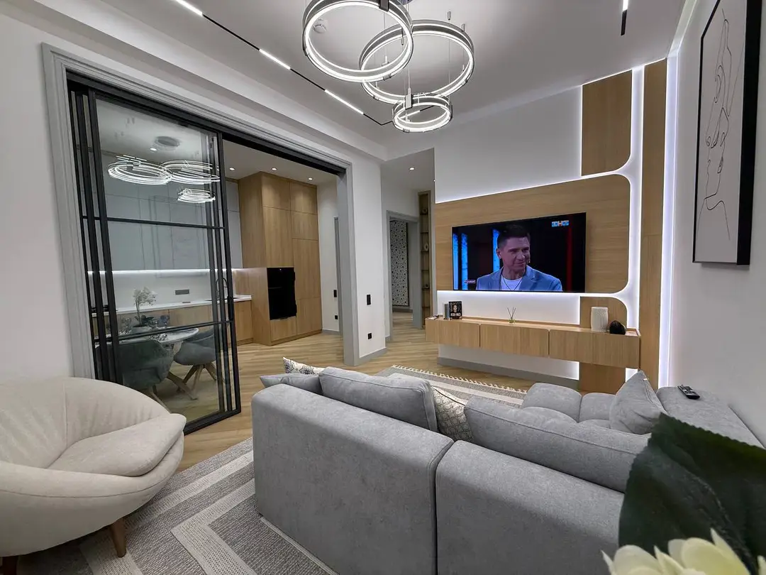 4 xonali kvartira, 105 m², Mirzo Ulug'bek — sotiladi · ID:S1033 - Cover Photo