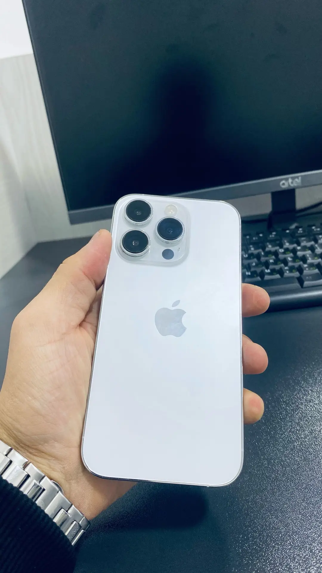 Advertisement - Cover Photo