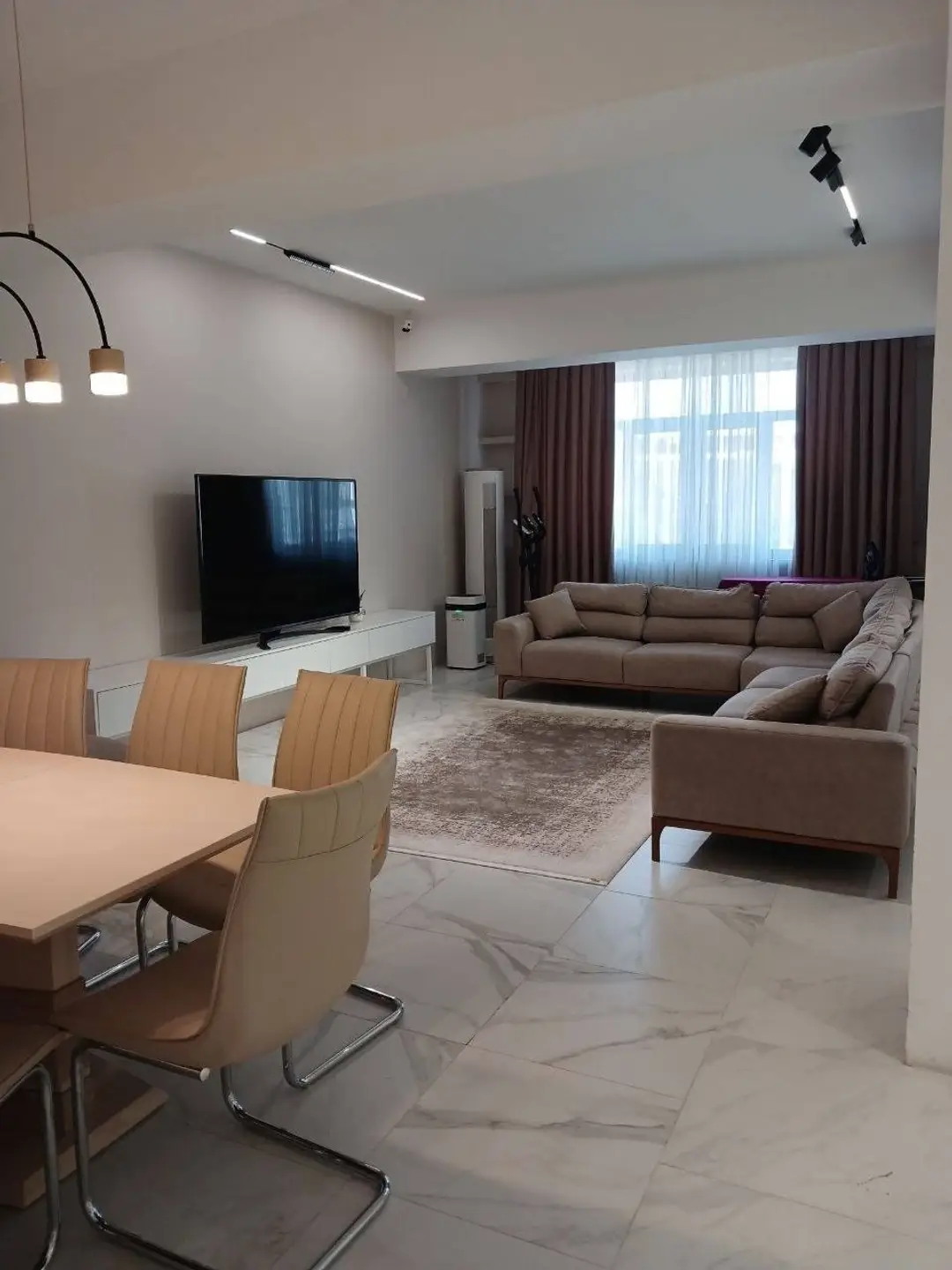 3 xonali kvartira, 130 m², Yakkasaroy — sotiladi · ID:S1225 - Cover Photo