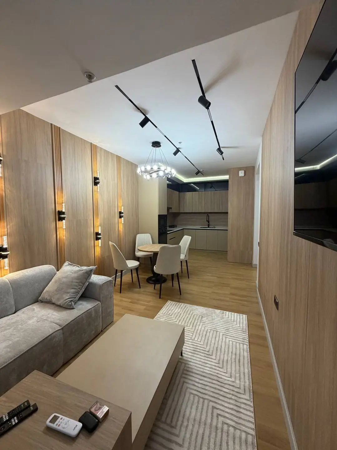 3 xonali kvartira, 76 m², Yakkasaroy — sotiladi · ID:S1053 - Cover Photo