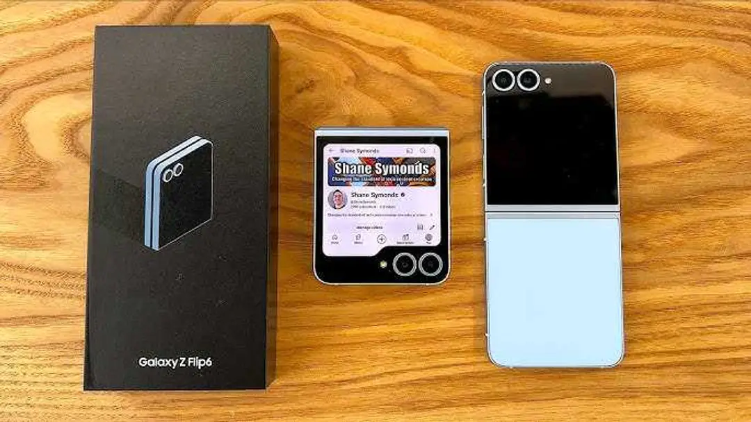 Advertisement - Cover Photo