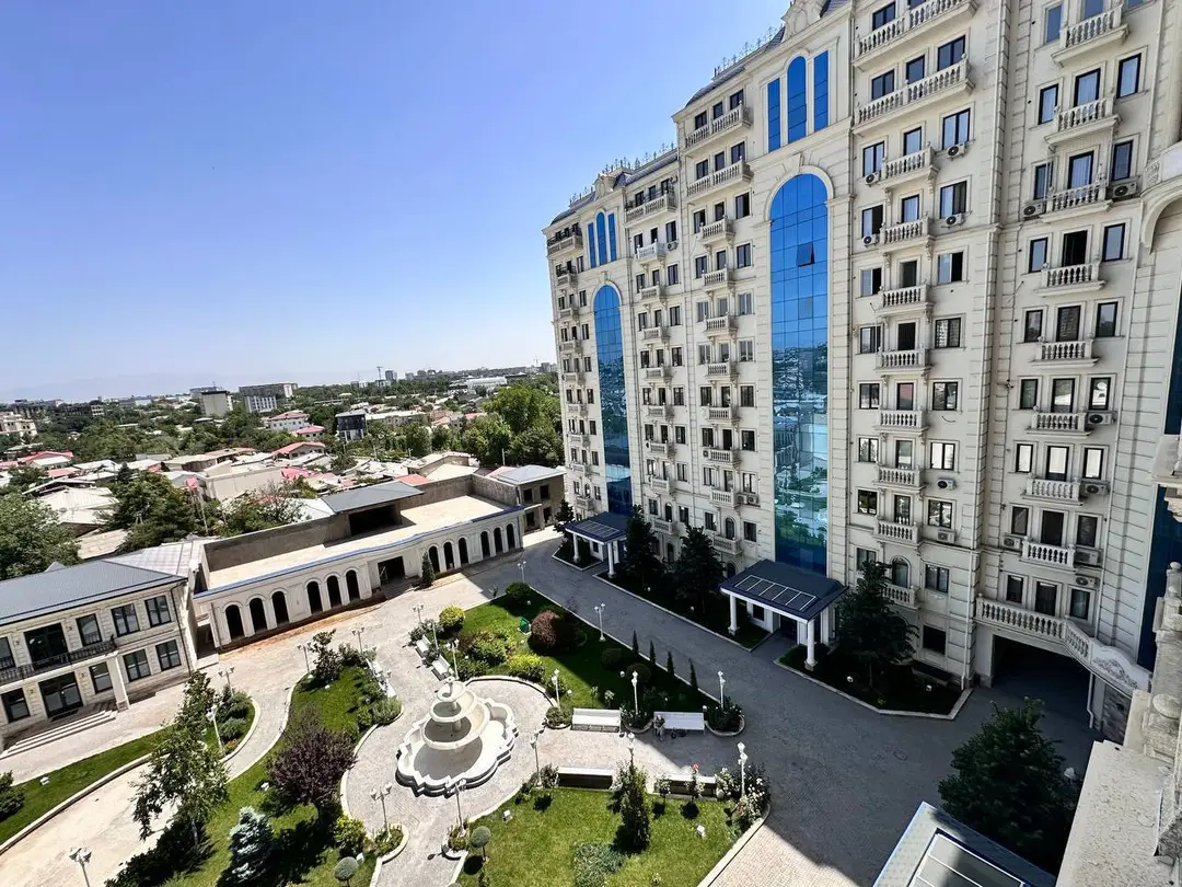 4 xonali kvartira, 130 m², Mirzo Ulug'bek — sotiladi · ID:S1167 - Cover Photo